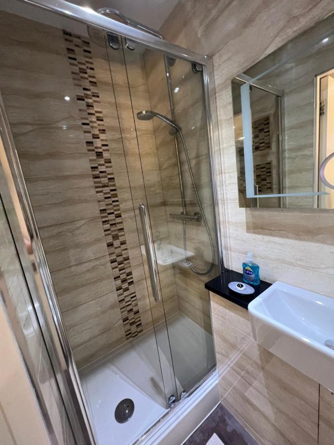 Luxury Double Room W/ Private Bathroom エディンバラ エクステリア 写真